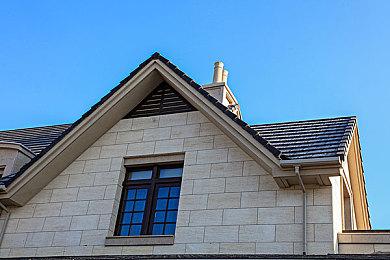 争议主播被《罗布乐思》封禁 法院勒令其停止恐怖威胁行为